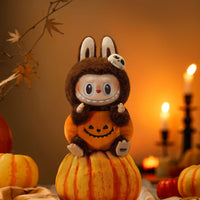 Labubu - Sitting Pumpkin Vinyl Plush Pendant - POP Mart
