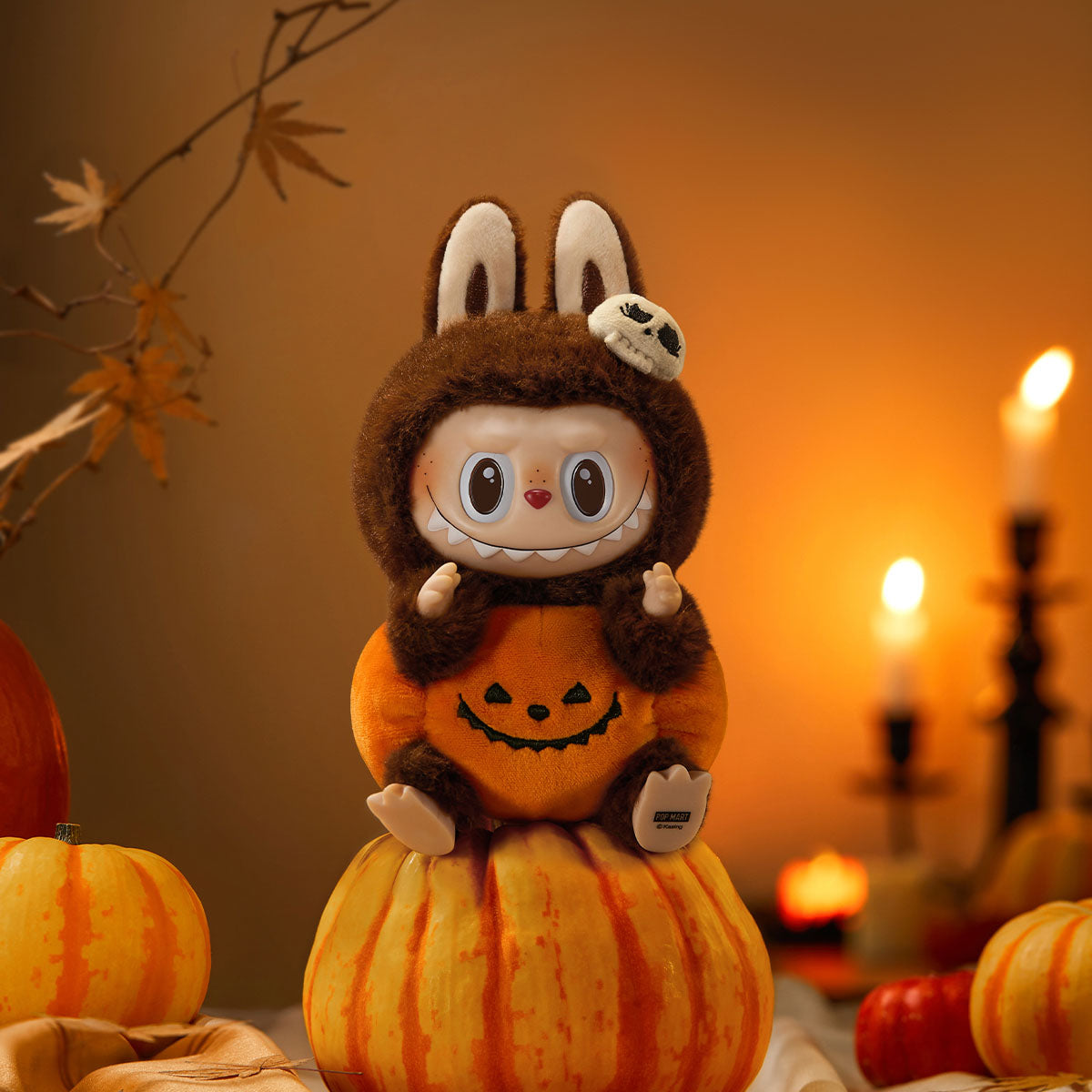Labubu - Sitting Pumpkin Vinyl Plush Pendant - POP Mart
