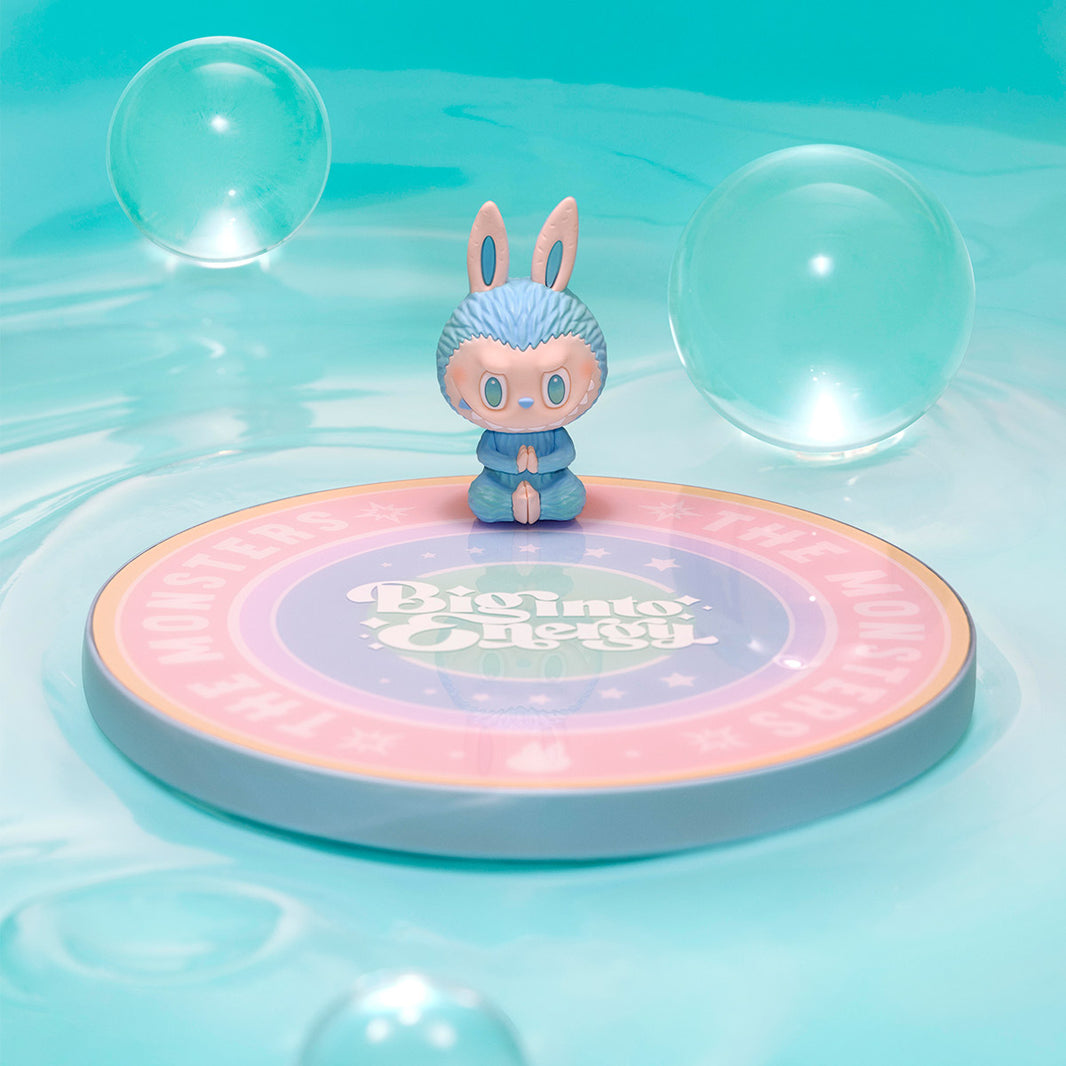 Labubu  THE MONSTERS: Big into Energy Wireless Charger With Light Effect