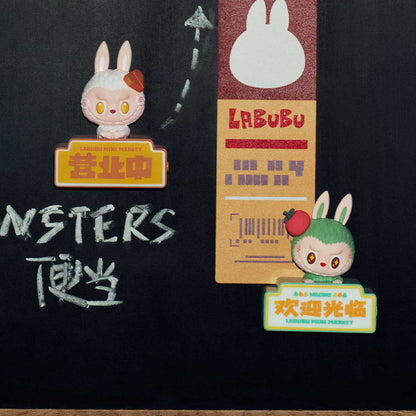 Labubu - THE MONSTERS Wacky Mart Kjøleskapsmagneter med lys- POP Mart