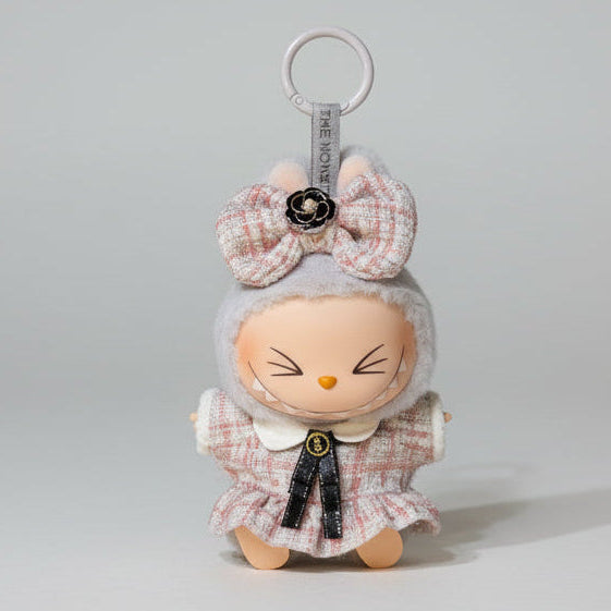 Labubu – fest antrekk rosa kjole  med sløfe