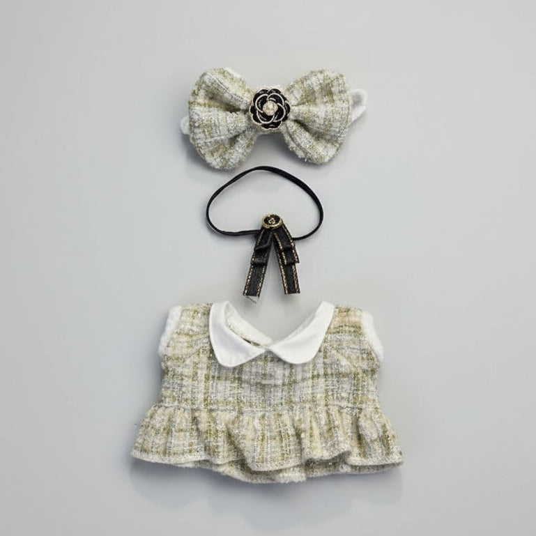 Labubu Klær – Grønn Festkjole med Sløyfe – Outfit til Labubu Dukke 17 cm