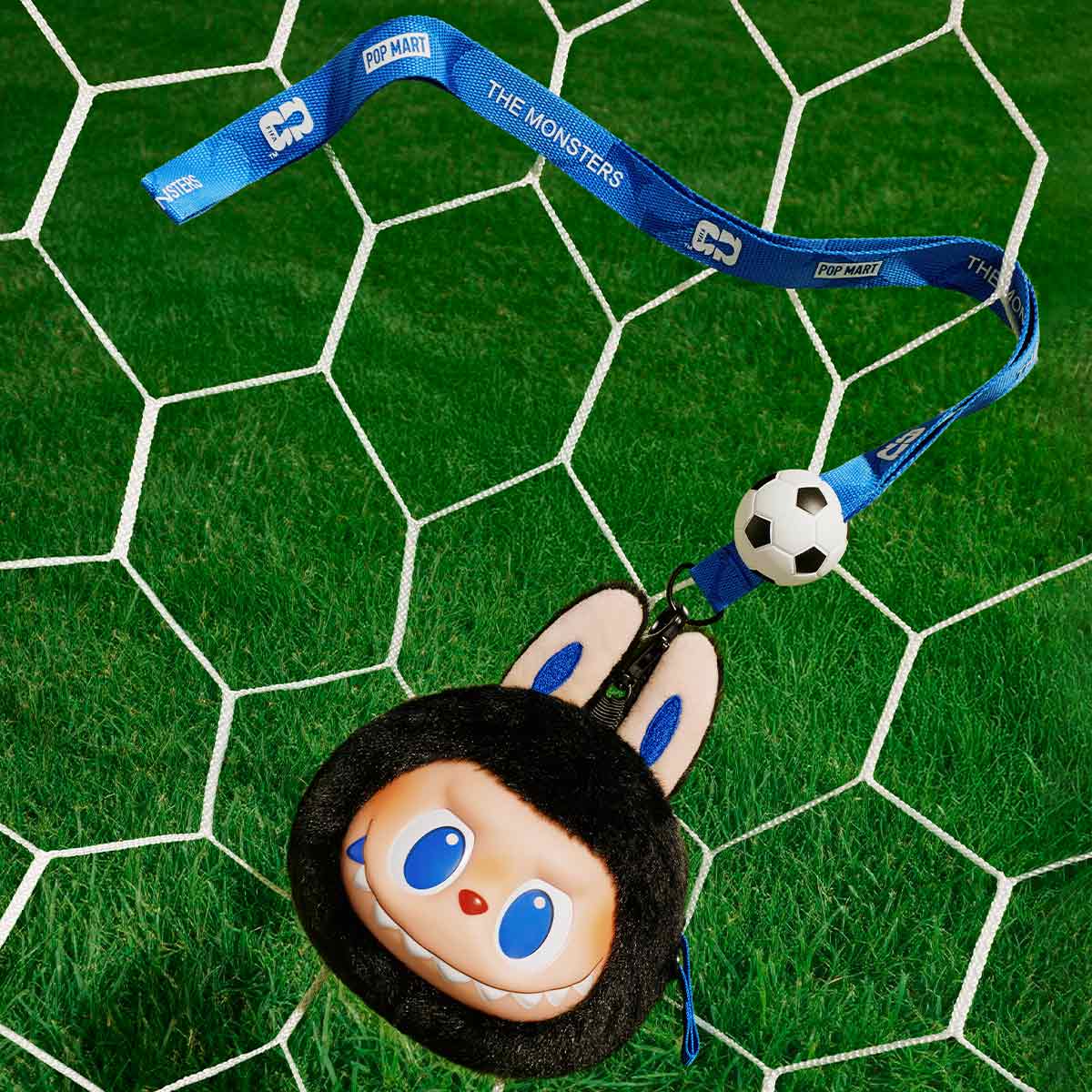 THE MONSTERS × FIFA SERIES - Vinyl Plush Pendant