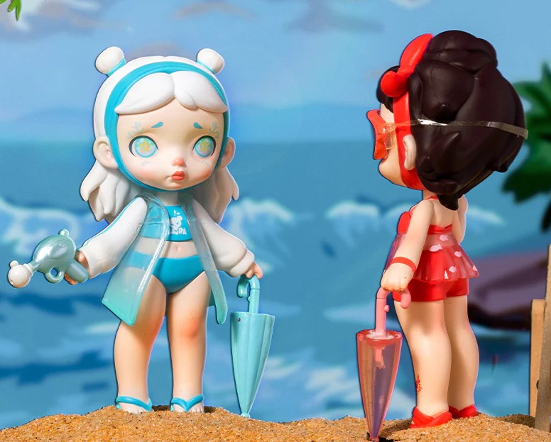 ToyCity Laura Pool Party - TOY City