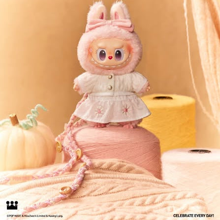 Julegave  - MOKOKO - Fall Into Sweaters 17cm PENDANT - POP MART