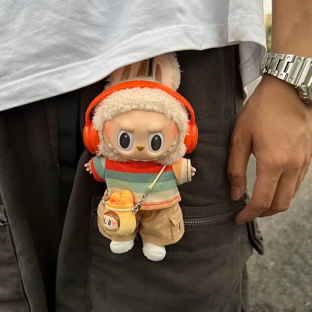 Labubu – Hippy drakt for Labubu 17 cm