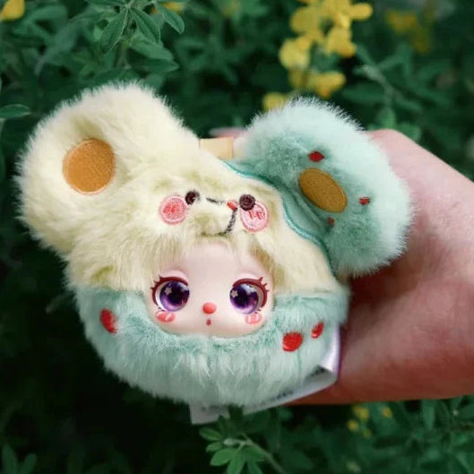 Liilla's Garden Tea Party Mini Figure