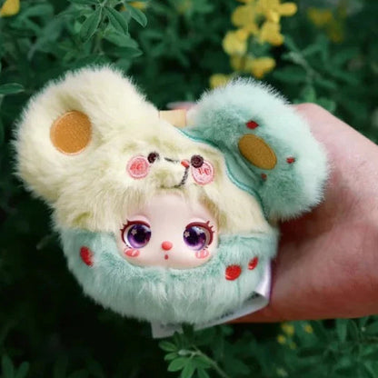 Liilla's Garden Tea Party Mini Figure