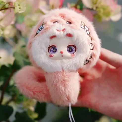 Liilla's Garden Tea Party Mini Figure