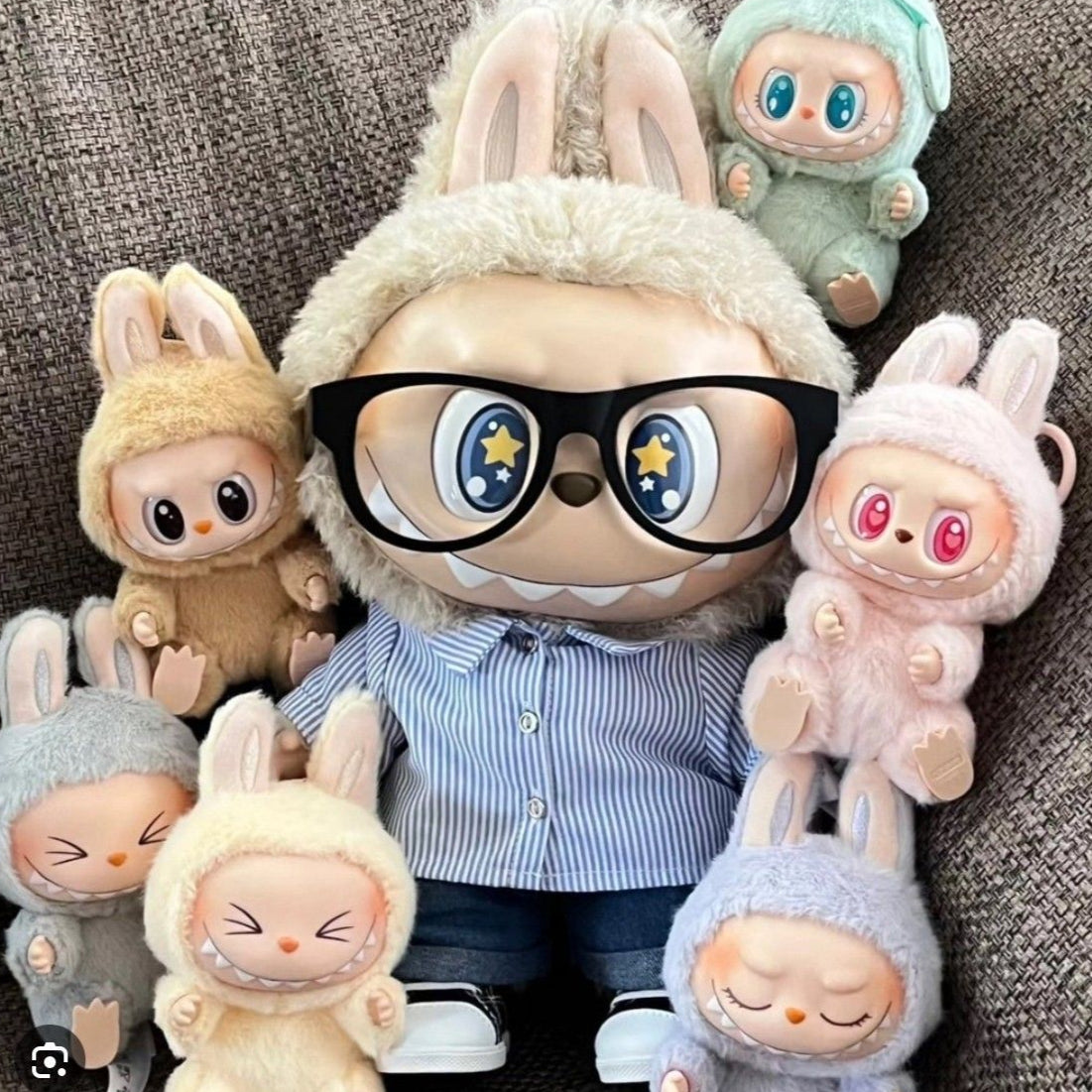 Labubu - The Monsters FLIP WITH ME Vinyl Plush Doll 40cm