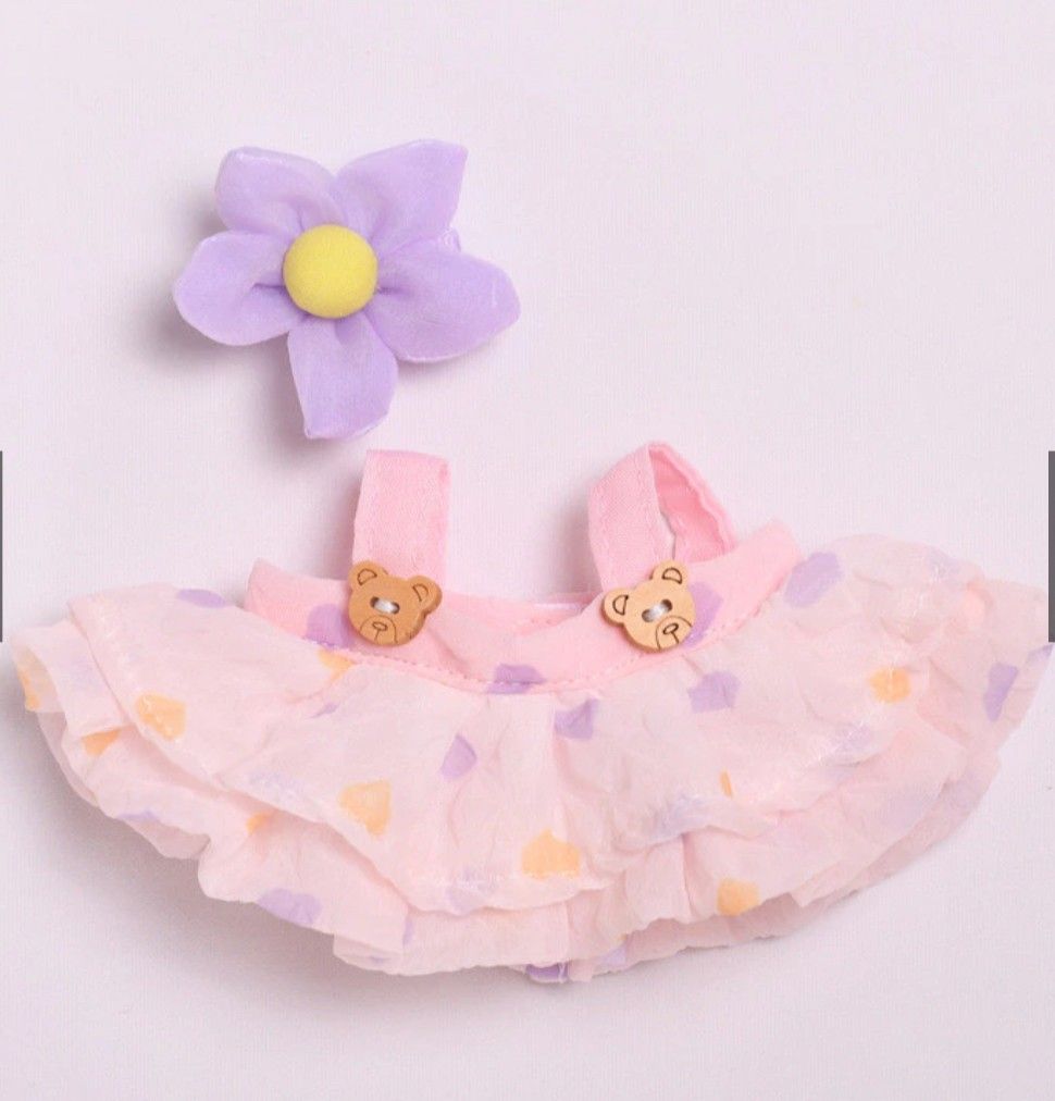 Labubu – Rosa Kjoleoutfit 17 cm lev 19.01.26