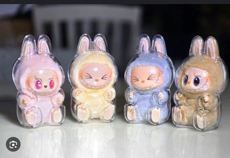 Deksel For Labubu For Have A Seat