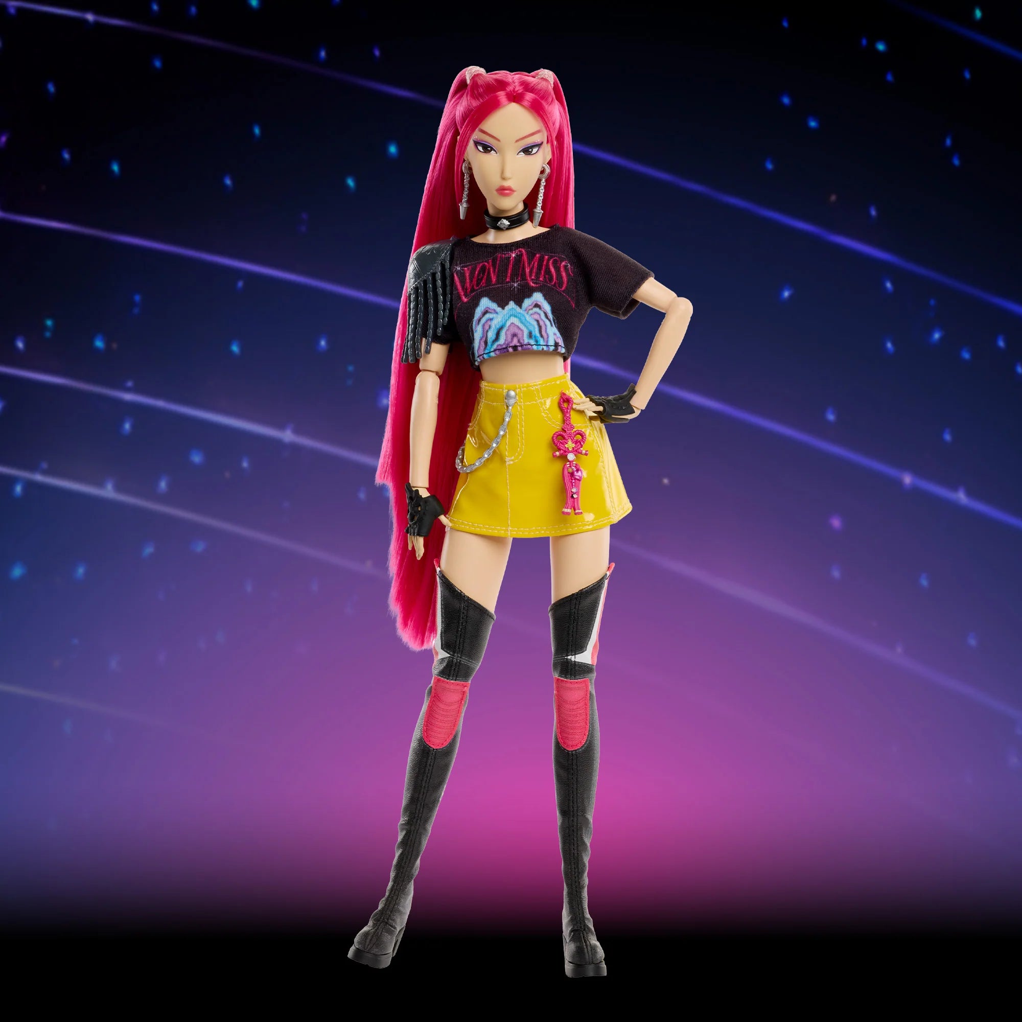 KPop Demon Hunters Mira Fashion Doll - Mattel