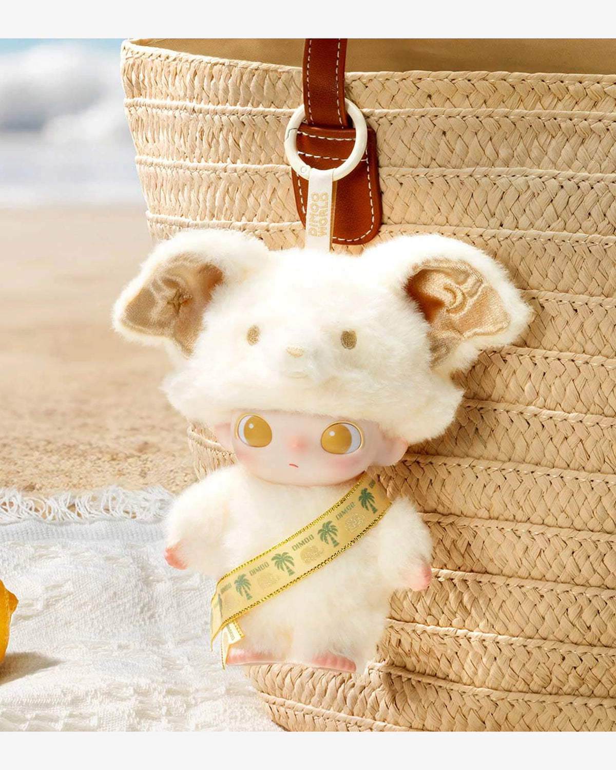 DIMOO Elephant in Moonlight Keychain | POP MART - Products by