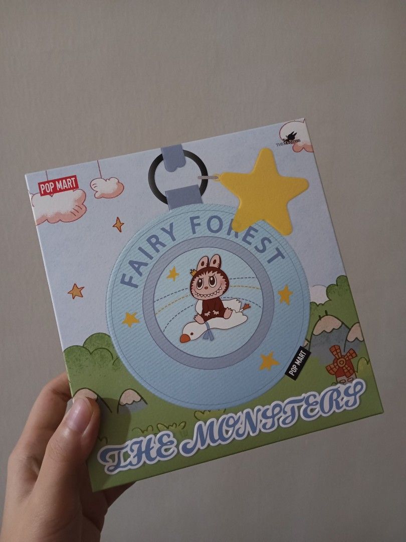 POP MART – THE MONSTERS Forest Fairy Tale Series: Bucket Hat Mini Bag