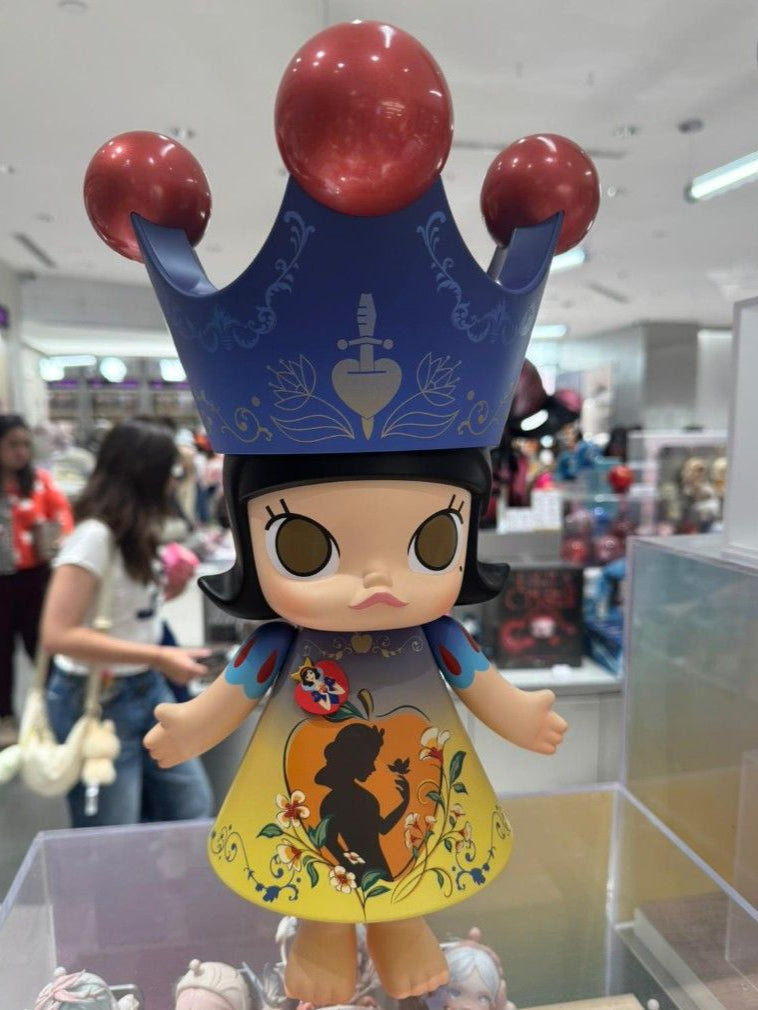Molly - MEGA ROYAL MOLLY 400% Snow White - POP Mart