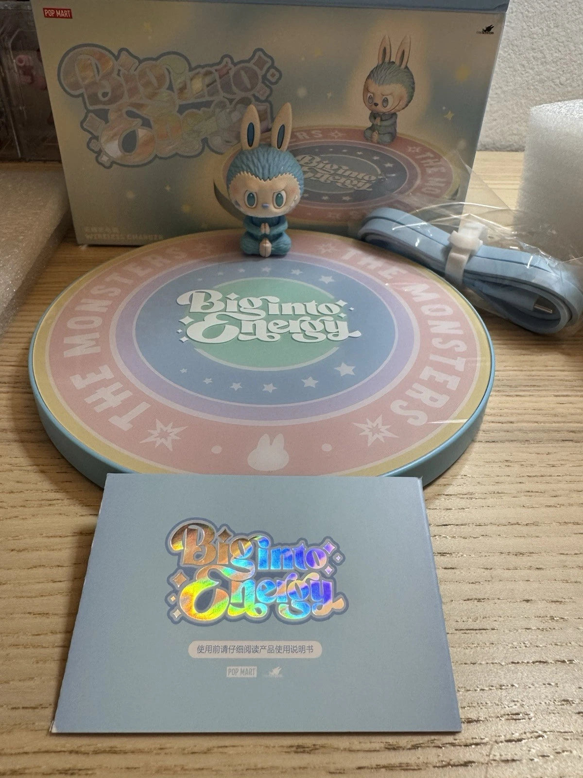 Labubu - THE MONSTERS: Big into Energy Wireless Charger with Light Effect - POP Mart