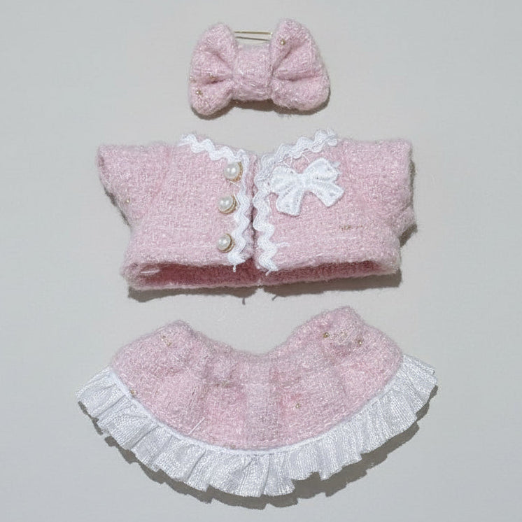 Labubu – Søt rosa kjole – antrekk (17 cm)