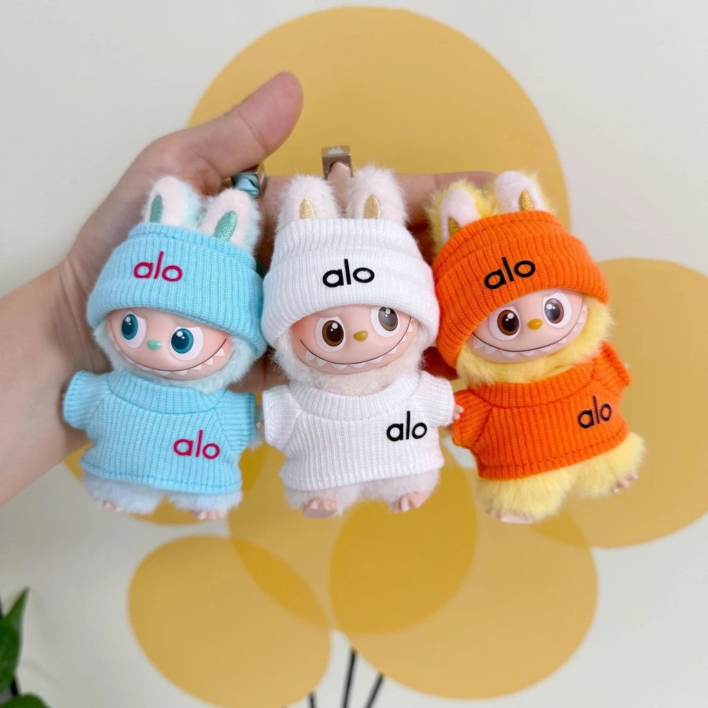 Labubu – The Monsters Pin for Love Klær (10 cm)